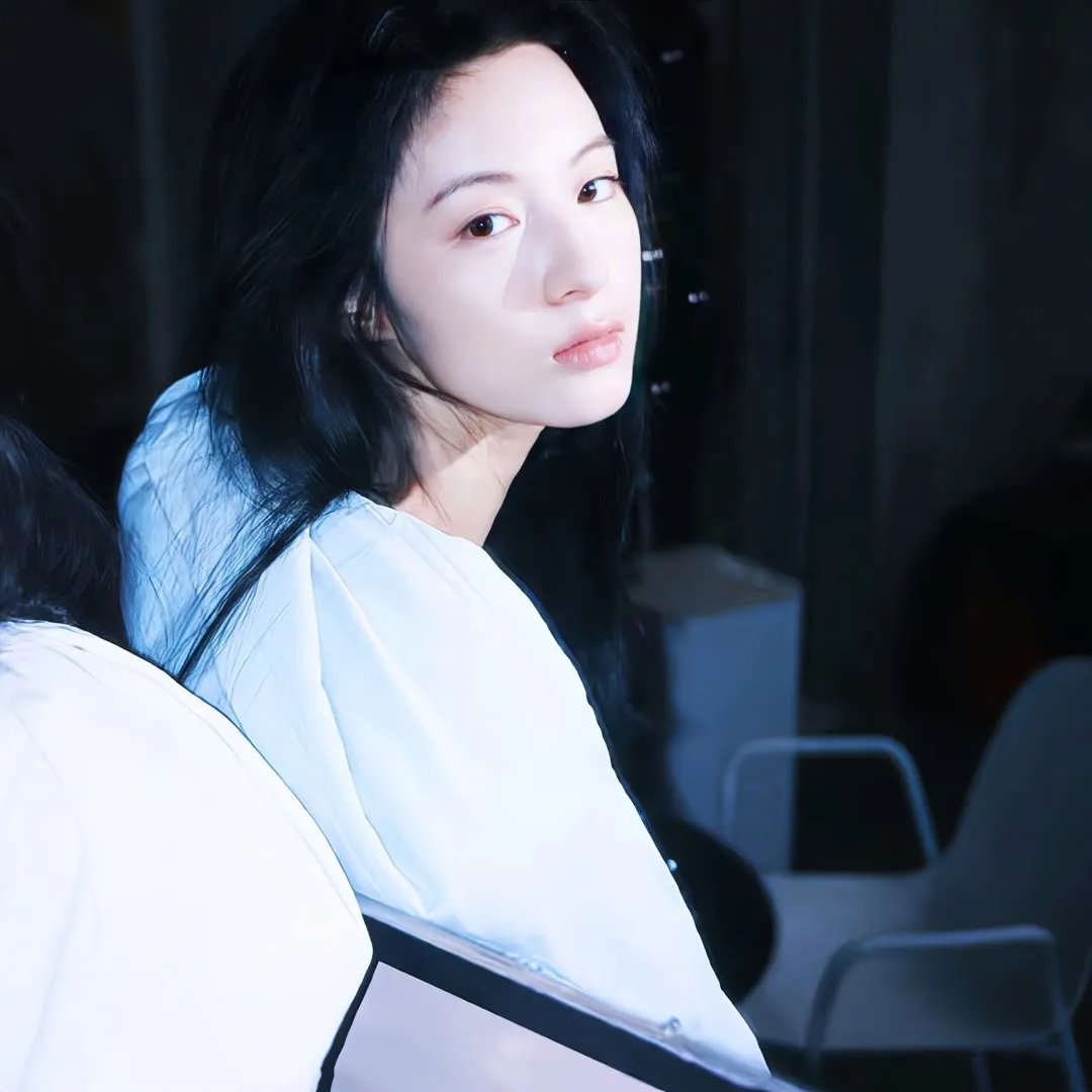 香车美人